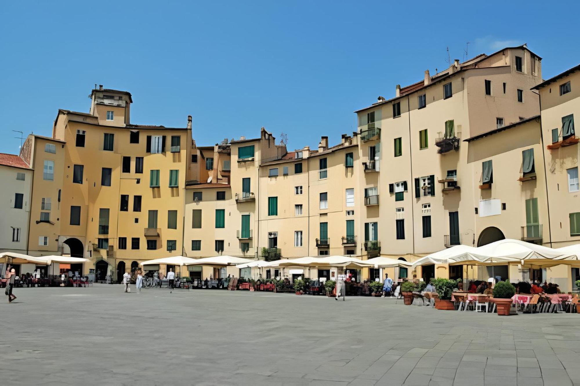 Cortile In Centro - Charm Suite Heart Of Lucca Ngoại thất bức ảnh